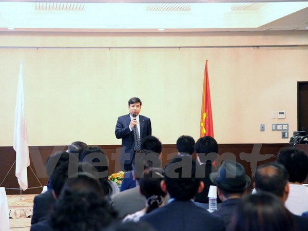 Phó Đại sứ Việt Nam tại Nhật Bản Nguyễn Trường Sơn phát biểu tại buổi họp báo
