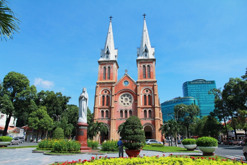 Theo dòng văn hóa Việt Nam
