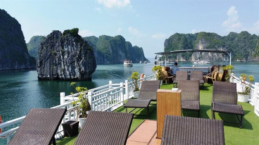 Alova cruise 2 Days 1 Night