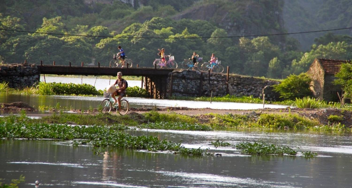 11-Day Glimpse of Vietnam