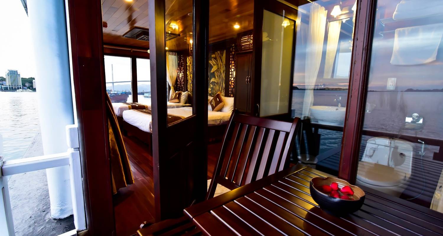 4 Day in Hanoi – Ninh Binh – Halong – Full Activities