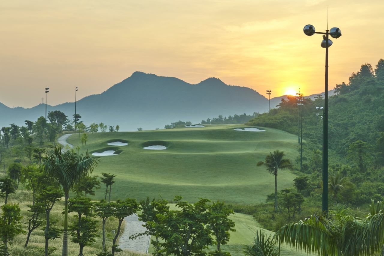 Vietnam golf packages tours 8 days